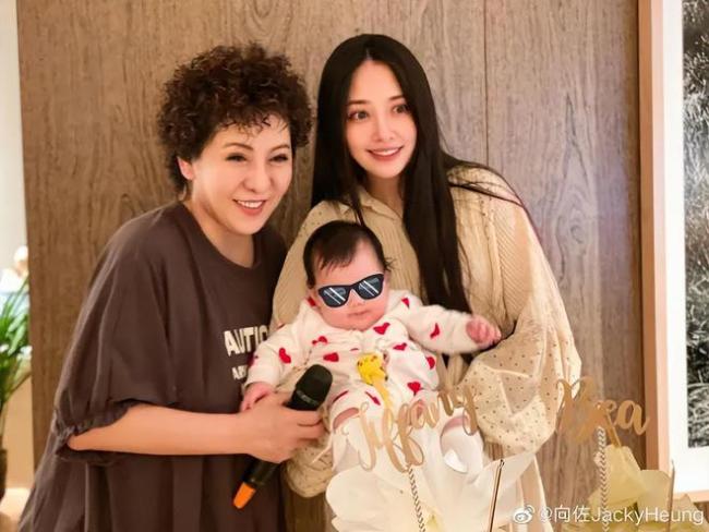 向佐发文庆郭碧婷怀二胎 透露正办理返台相关手续