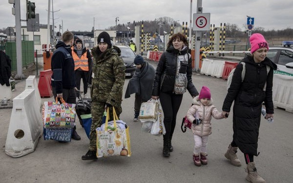 国际移民组织：乌克兰境内逾800万人流离失所